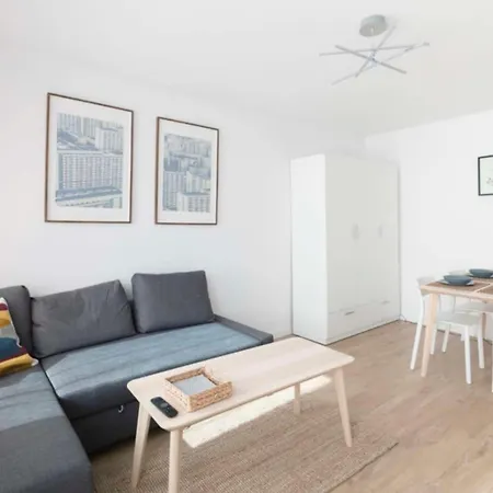 Mieszkania W Gdyni Od 2 Do 6 Osob Apartmán *